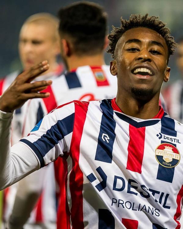 作为阿森纳 作为阿森纳